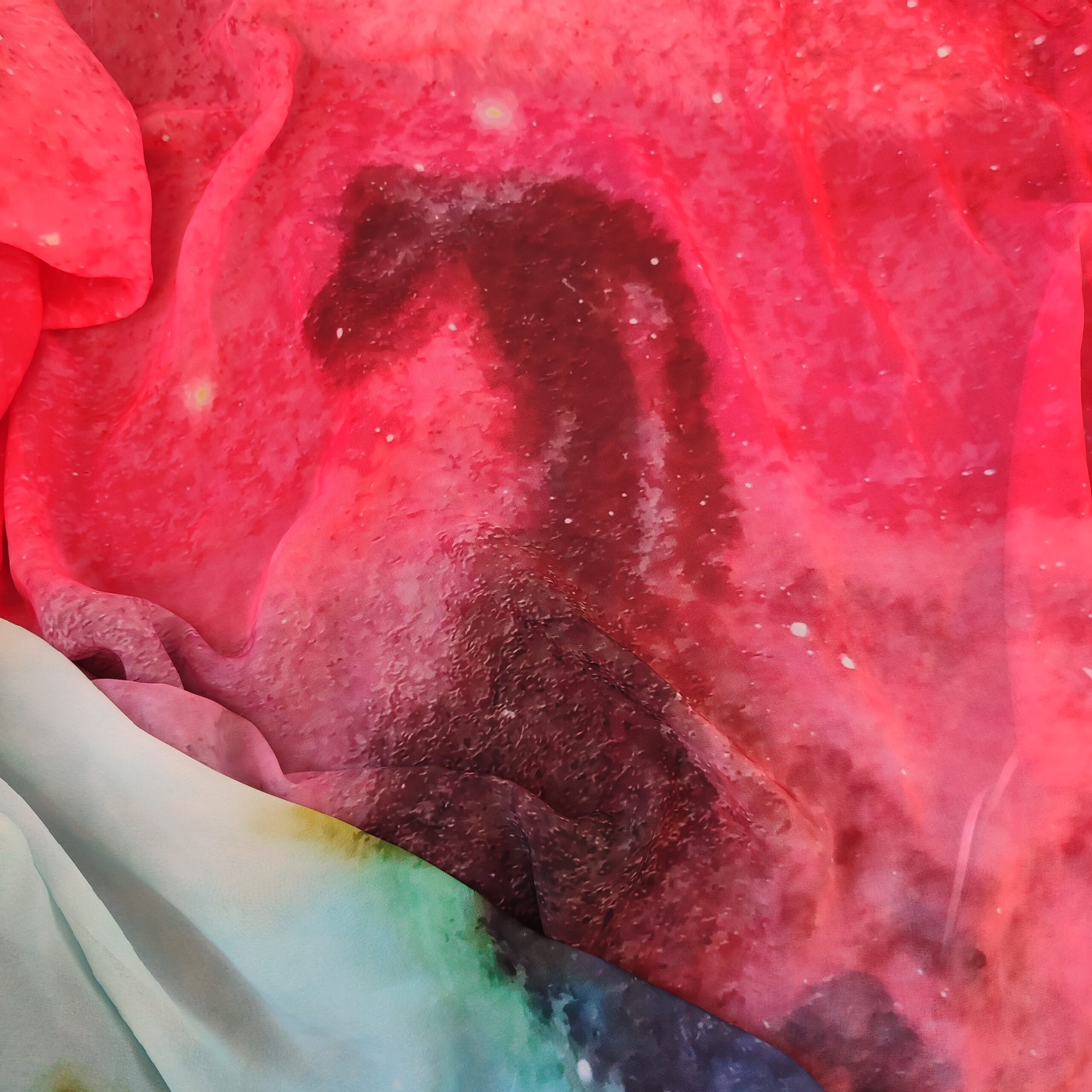 A spaced out scarf…